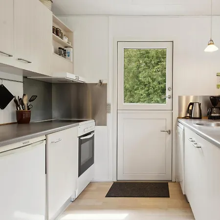 3 Bedroom Amazing In Casa de Férias