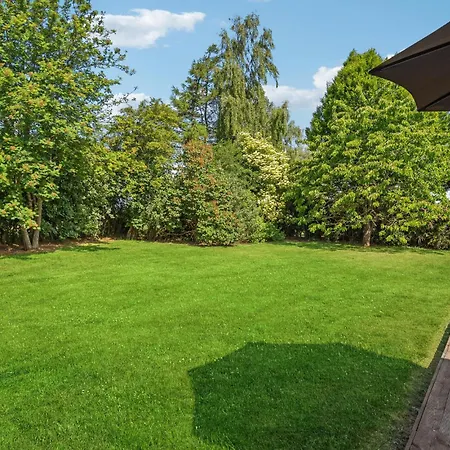 3 Bedroom Amazing In Feriehus Børkop