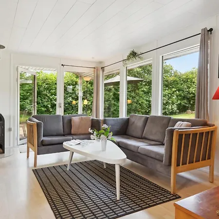 3 Bedroom Amazing In Casa de Férias *