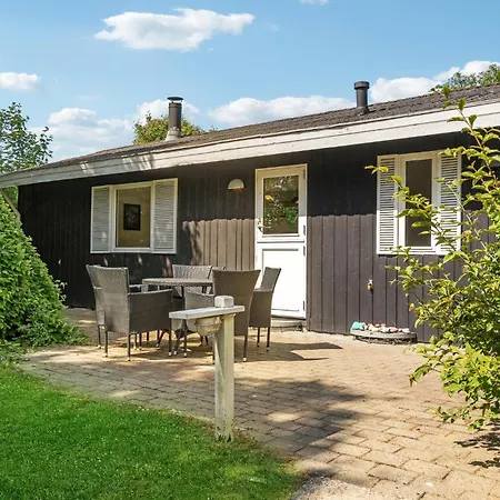 3 Bedroom Amazing In Feriehus *
